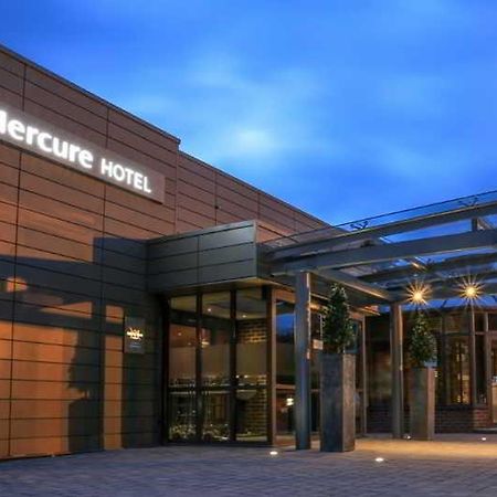 Mercure London Heathrow Airport Hotel Hillingdon Exterior photo